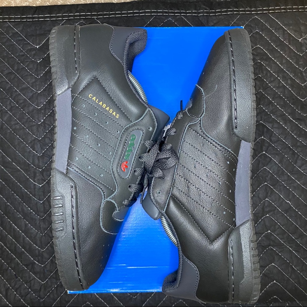 Adidas Yeezy Powerphase